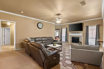 628 E Sheila Circle, Joshua, TX 76058 - Photo 4