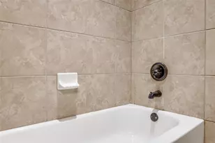 713 Grainger St, Fort Worth, TX 76104 - Photo 12