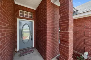 697 Co Rd 1304, Bridgeport, TX 76426 - Photo 6