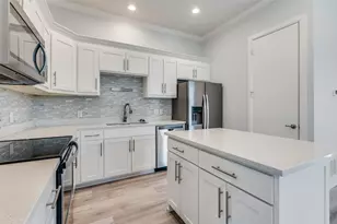 713 Grainger St, Fort Worth, TX 76104 - Photo 6