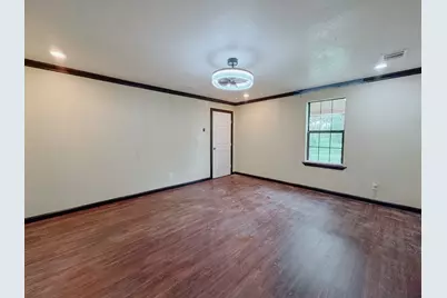 1112 E 13th Avenue, Corsicana, TX 75110 - Photo 32