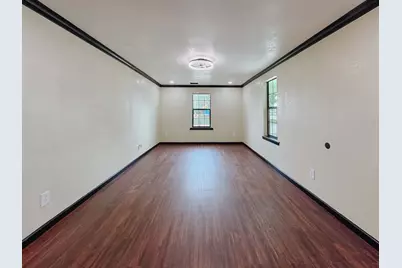 1112 E 13th Avenue, Corsicana, TX 75110 - Photo 8