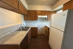 2250 Aspen Dr, Dallas, TX 75227 - Photo 6