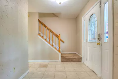 610 Valley Mills Drive, Arlington, TX 76018 - Photo 6
