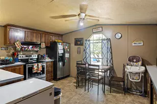 2719 River View Trail, Granbury, TX 76048 - Photo 10