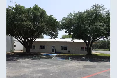 2005 Tile Factory Road, Palestine, TX 75801 - Photo 36