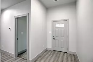 1015 Holiday Dr, Sherman, TX 75090 - Photo 4