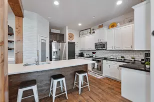 109 Abbey Rd, Waxahachie, TX 75165 - Photo 4