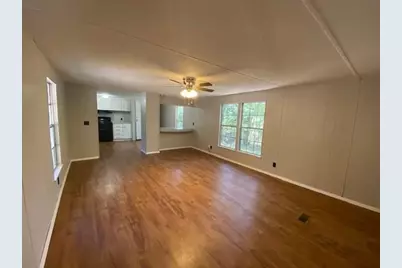 1058 E Owings Street, Denison, TX 75021 - Photo 2