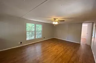 1058 E Owings St, Denison, TX 75021 - Photo 4