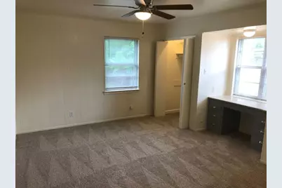 212 Barry Lane, Lancaster, TX 75146 - Photo 16