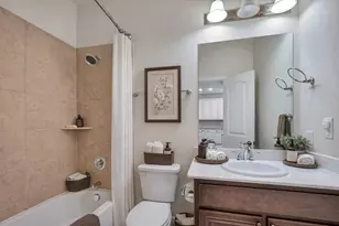 7315 Venice Dr, Grand Prairie, TX 75054 - Photo 6