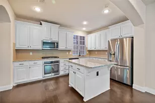 7315 Venice Dr, Grand Prairie, TX 75054 - Photo 12