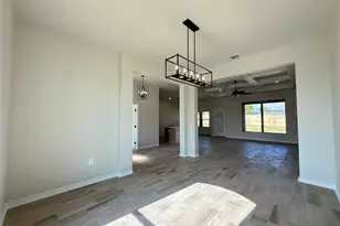 403 Rusty Spur Ct, Lorena, TX 76655 - Photo 6