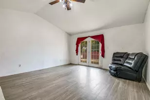 2300 Colonial, Mesquite, TX 75150 - Photo 8