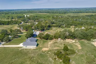 9425 Dripping Springs Road, Denison, TX 75021 - Photo 38