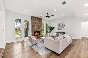 2205 Timberwood, Carrollton, TX 75006 - Photo 4