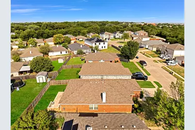 5713 Glenshee Drive, Fort Worth, TX 76135 - Photo 32