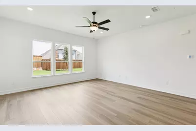 4450 Eagle Mountain Avenue, McKinney, TX 75071 - Photo 10