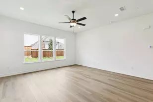 4450 Eagle Mountain Ave, McKinney, TX 75071 - Photo 10