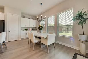 3126 Cliff Swallow Ln, Arlington, TX 76005 - Photo 10