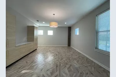 622 Hemphill Street #202, Fort Worth, TX 76104 - Photo 6