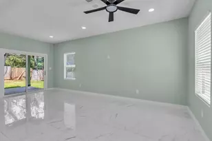 3202 Lowland Dr, Granbury, TX 76048 - Photo 8