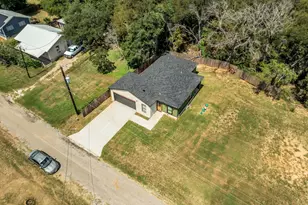 3202 Lowland Dr, Granbury, TX 76048 - Photo 30
