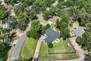 6103 Prospect Hill Dr, Granbury, TX 76049 - Photo 2