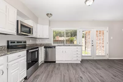 6517 Mesquite Trail, Plano, TX 75023 - Photo 8