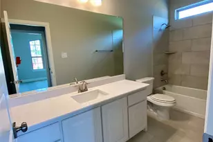 400 Devonshire Dr, Greenville, TX 75401 - Photo 6