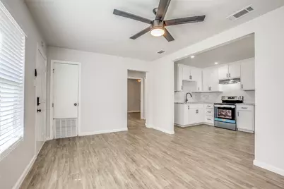 637 N 4th Street, Garland, TX 75040 - Photo 4