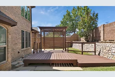 5167 Welara Drive, Grand Prairie, TX 75052 - Photo 2