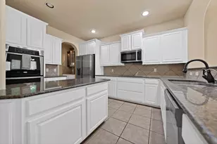 5167 Welara Dr, Grand Prairie, TX 75052 - Photo 6