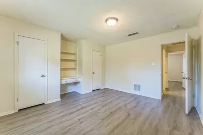 7301 Laurie Drive, Fort Worth, TX 76112 - Photo 16