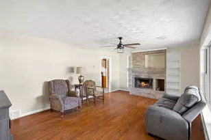 203 N Main St, Red Oak, TX 75154 - Photo 6