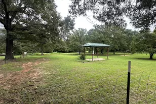 1052 Co Rd 1495, Emory, TX 75440 - Photo 4