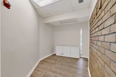 10098 Royal Lane, Dallas, TX 75238 - Photo 10