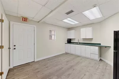 10098 Royal Lane, Dallas, TX 75238 - Photo 30