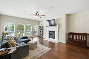 4164 Comanche Dr, Carrollton, TX 75010 - Photo 6