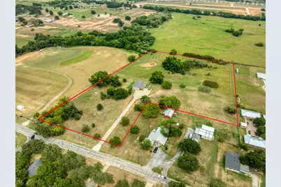 210 Spring Branch Trail N, Springtown, TX 76082 - Photo 1