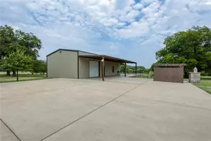 210 Spring Branch Trail N, Springtown, TX 76082 - Photo 24