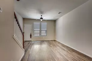 8016 Ederville Cir, Fort Worth, TX 76120 - Photo 6