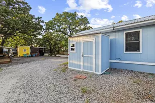 1075 Walnut Creek Rd, Gordonville, TX 76245 - Photo 10