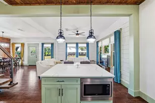 1116 W Jefferson St, Waxahachie, TX 75165 - Photo 8