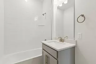 3900 Lynx Ct, Little Elm, TX 75068 - Photo 10