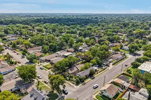 1107 S Waverly Dr, Dallas, TX 75208 - Photo 30