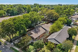 1107 S Waverly Dr, Dallas, TX 75208 - Photo 28