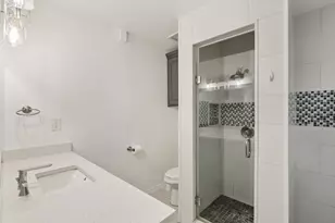 1107 S Waverly Dr, Dallas, TX 75208 - Photo 22