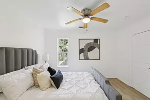 1107 S Waverly Dr, Dallas, TX 75208 - Photo 14